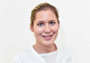 Stjärntandläkarna AB  Tandläkare & Tandhygienist Orgnr 556940-4410 Tel 040- 608 01 40 Erikslustvägen 46 Malmö